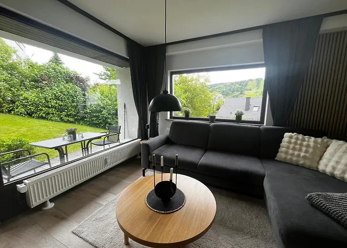 아파트 With Mountain View 빌링겐